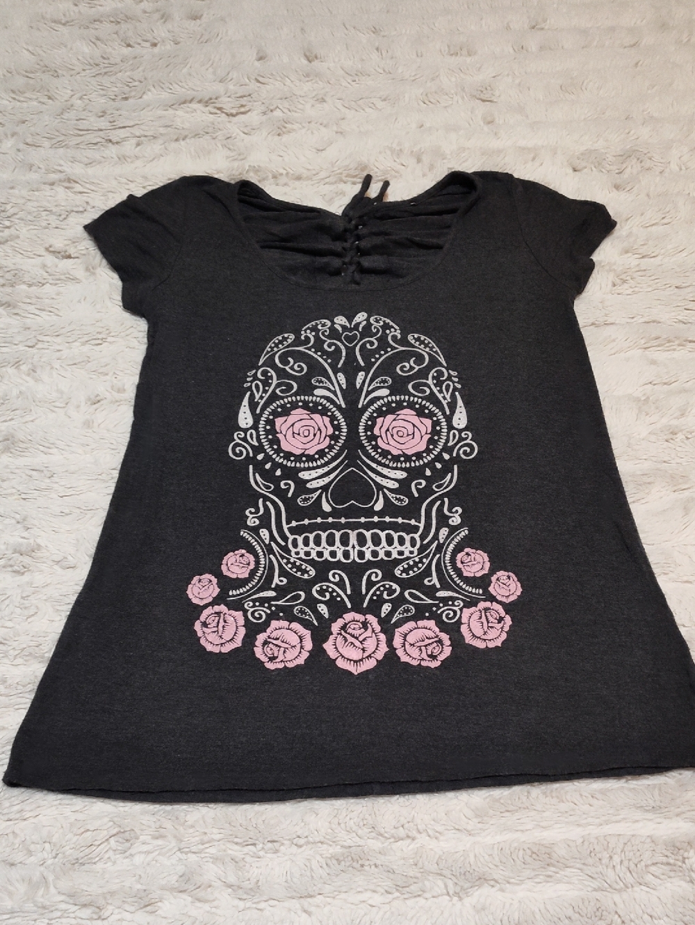 Charcoal Gray Skull Tee with Pink Floral Accents